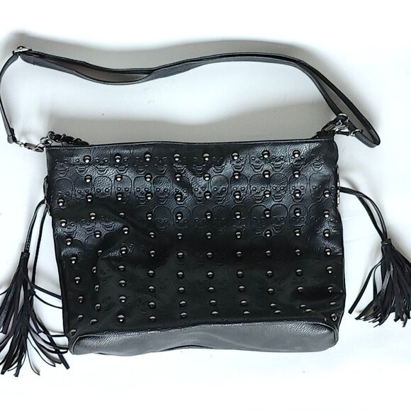 ATTRACTIVE SKULL Print Purse Handbag Repeating Skulls Chain Tassel Metal Skull - Picture 1 of 13